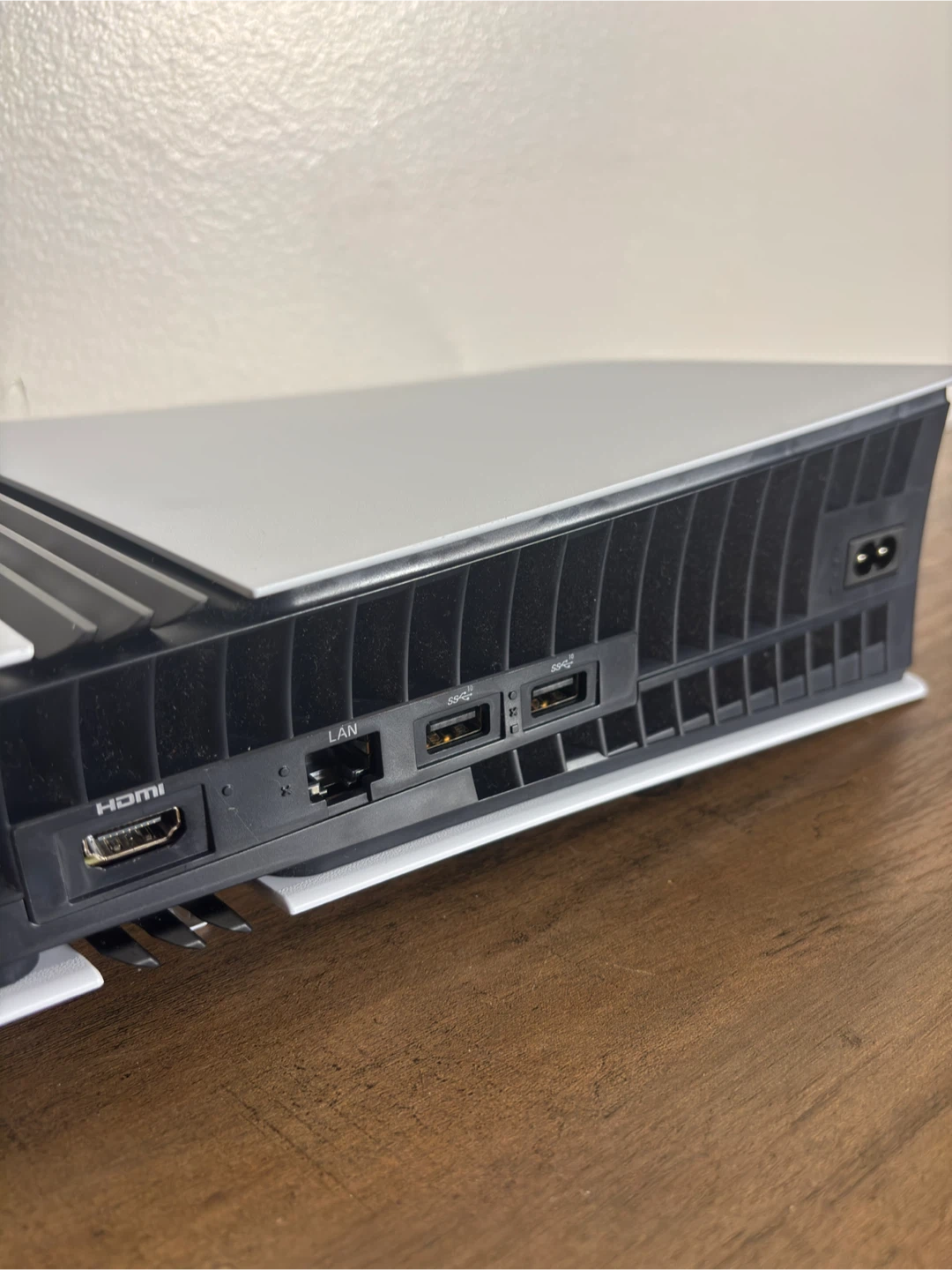 PS5 Pro 2TB + Controller & Box - Limited Time! - photo 5