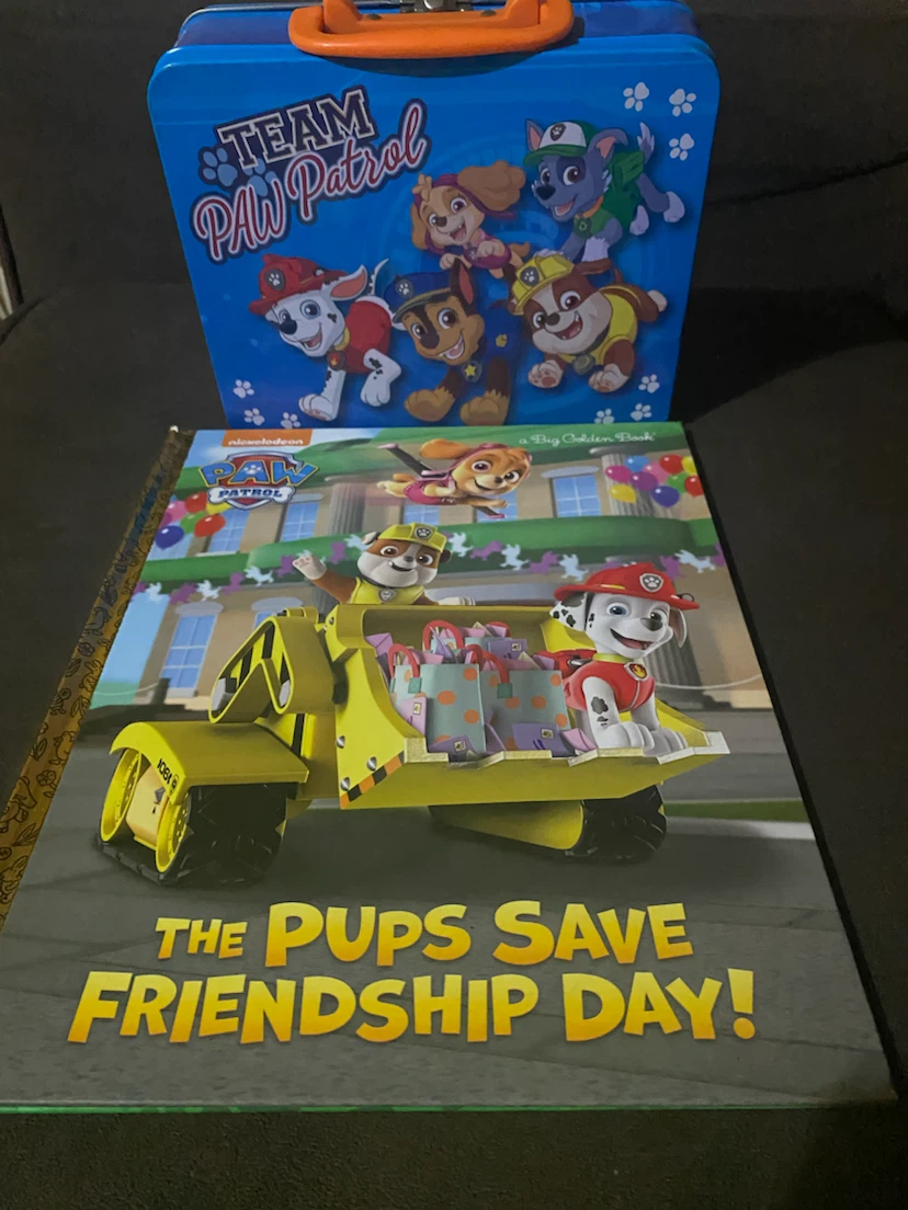 Paw Patrol Tin Lunchbox and "The Pups Save Friendship Day!" Book - photo 2