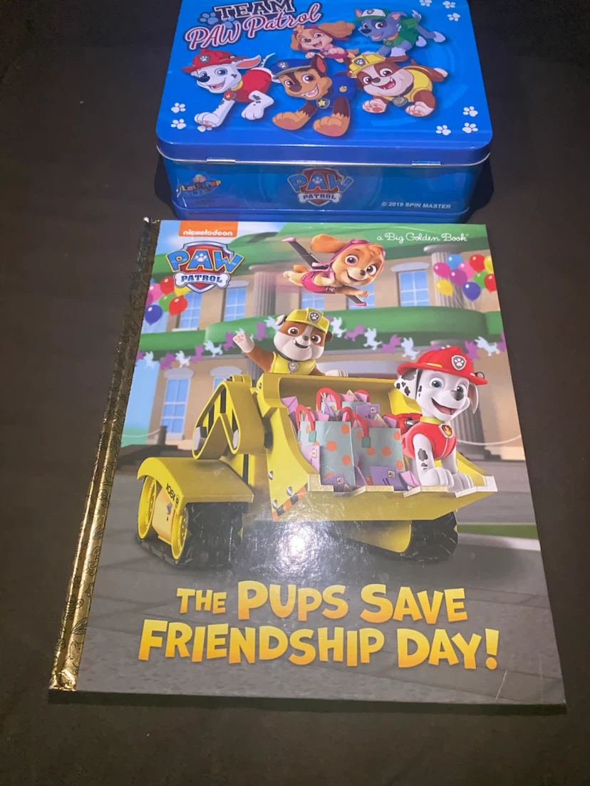 Paw Patrol Tin Lunchbox and "The Pups Save Friendship Day!" Book - photo 4