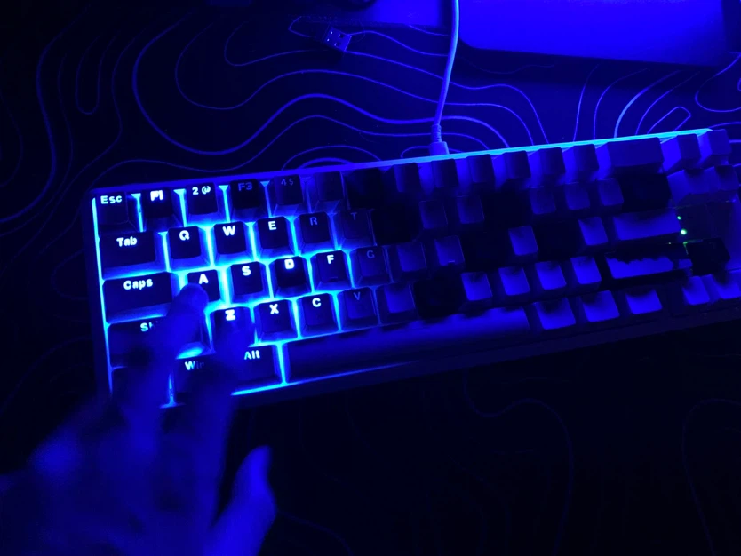 Backlit gaming keyboard and Razer mouse set - photo 5