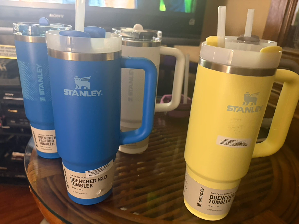 LOT OF 5 Brand New Stanley Quencher H2.0 Tumbler 30 oz - photo 2