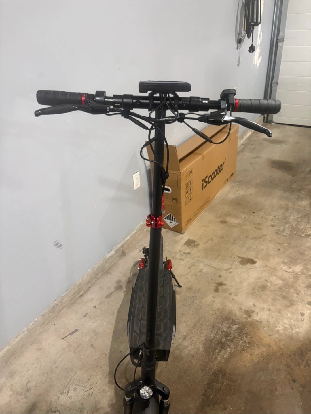 iScooter Electric Scooter - photo 2