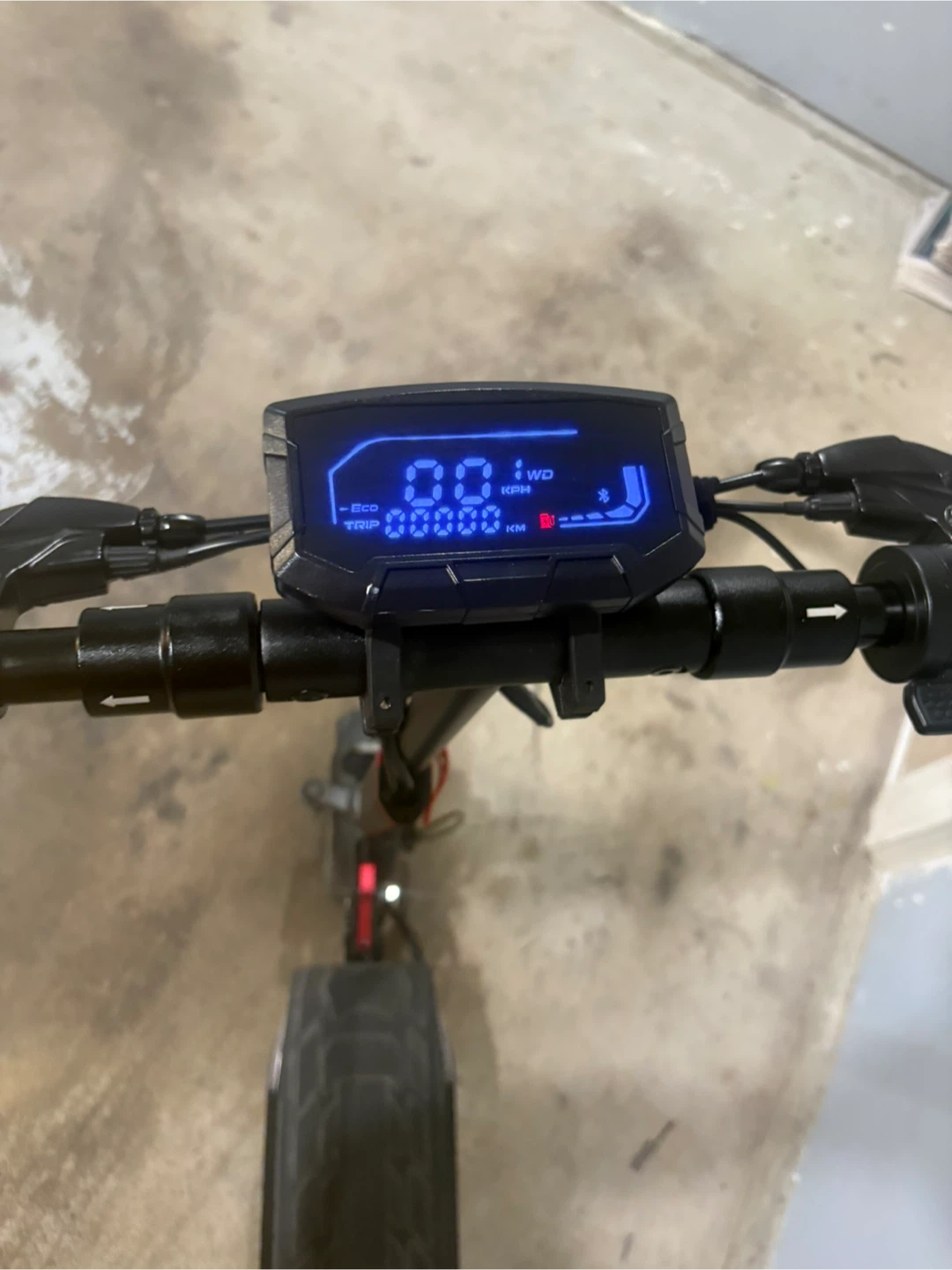iScooter Electric Scooter - photo 3