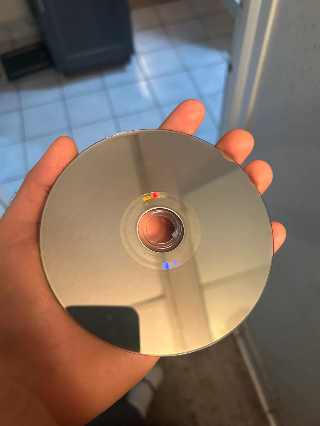 Uncharted 4: A Thief's End PS4 Game Disc - photo 3