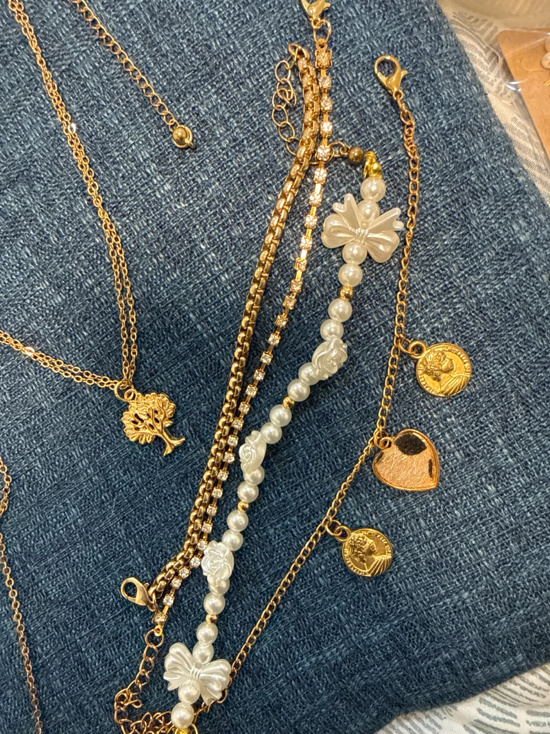 Gold Tone jewellery bundle - photo 3