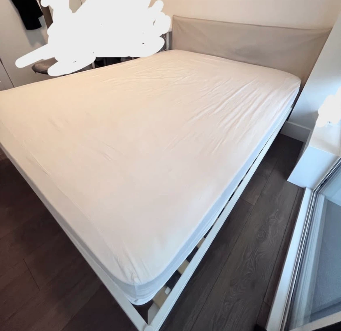 Kleppstad queen bed frame w/ wooden slats+ free mattress - photo 2
