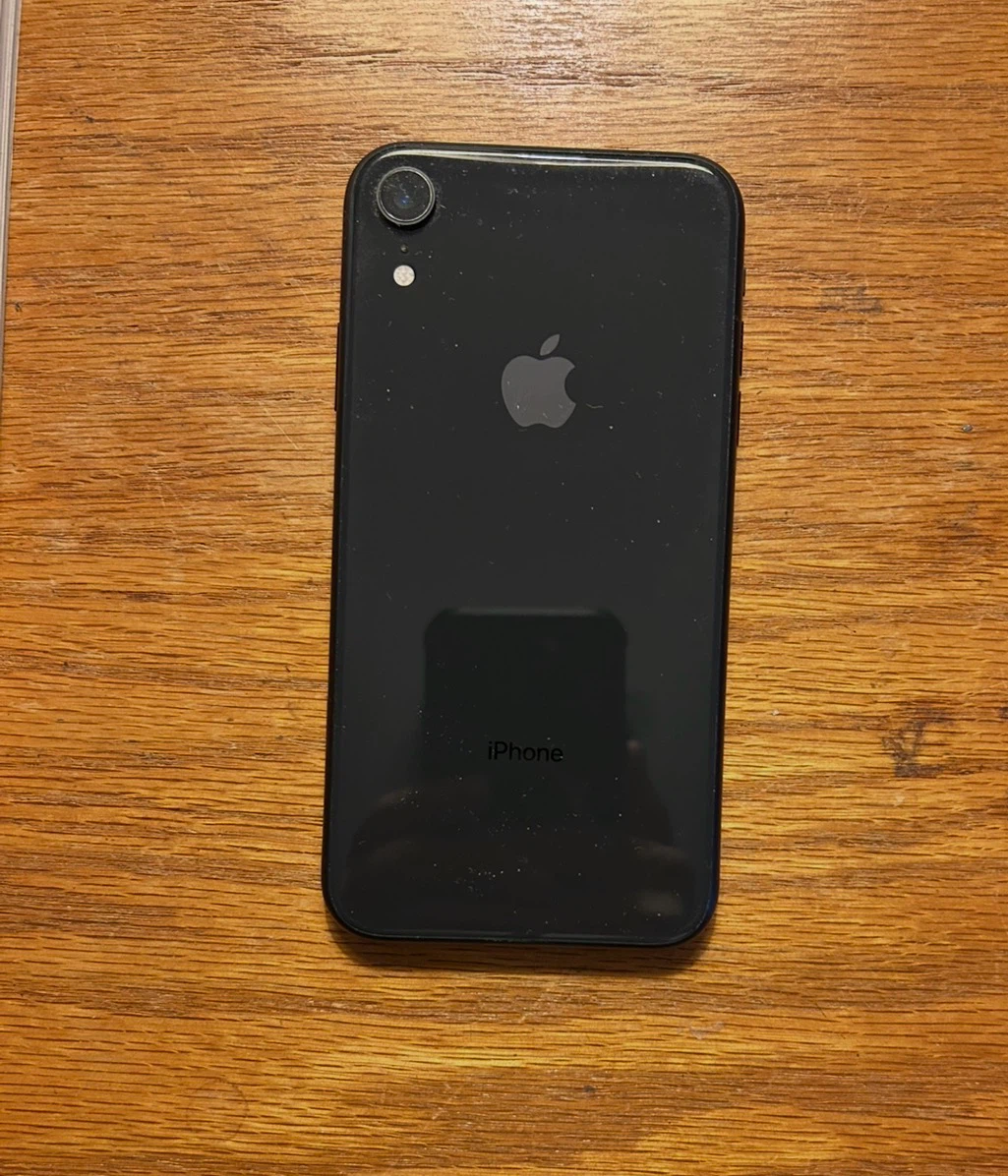 Apple iPhone XR - photo 3