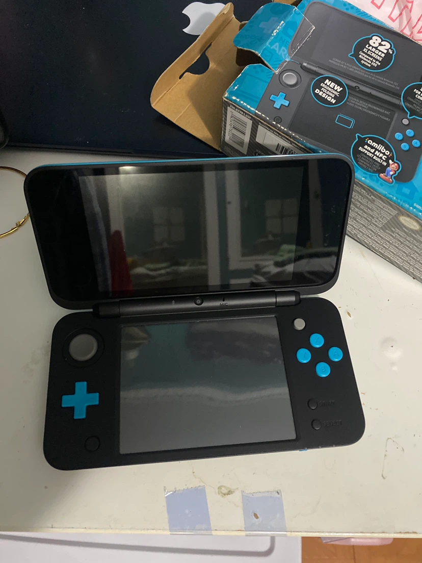 New Nintendo 2DS XL - photo 3