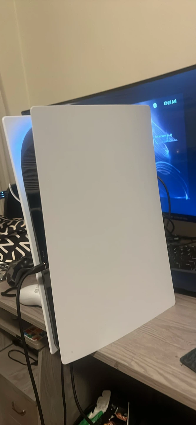 PlayStation 5 - photo 3