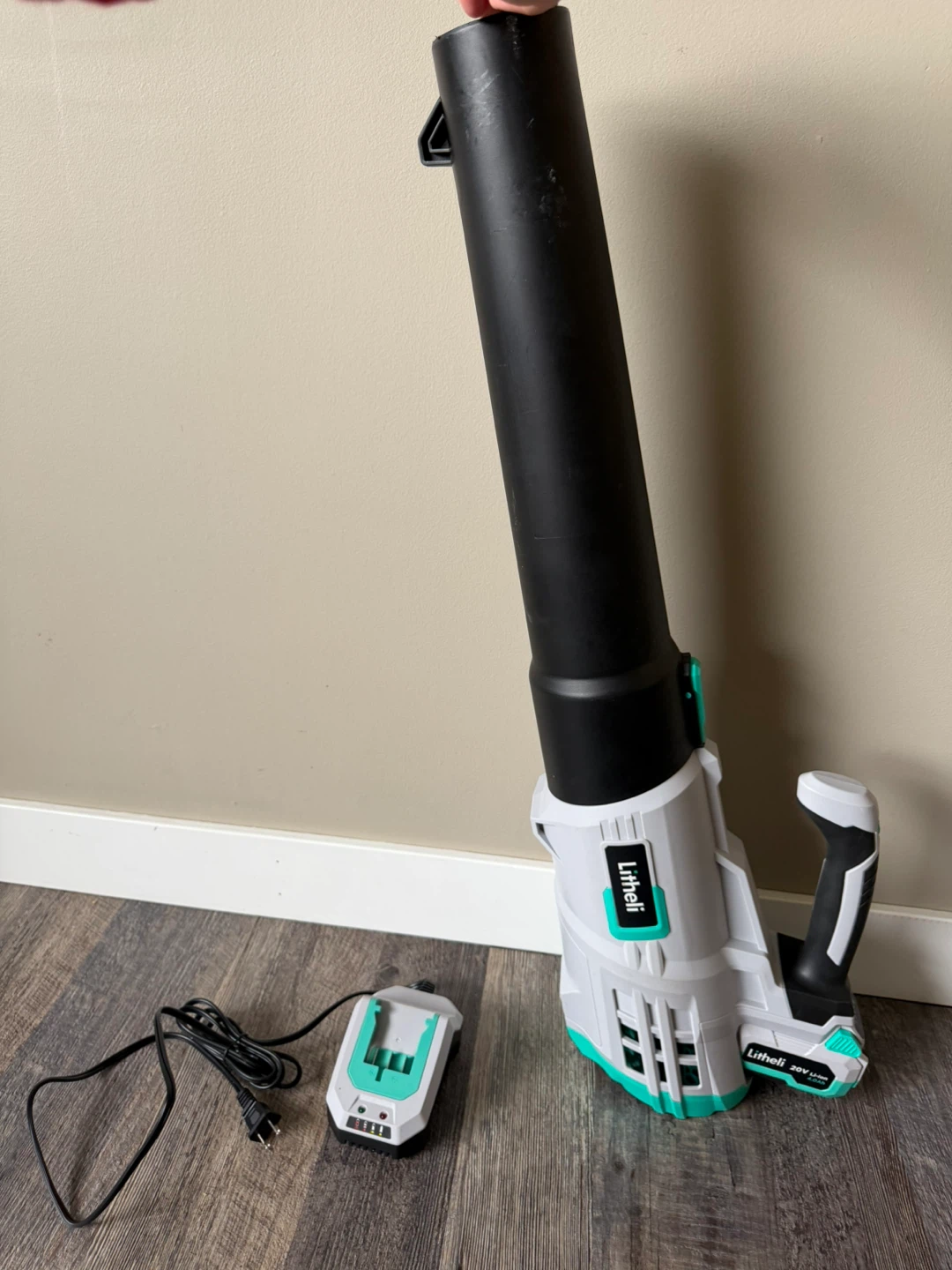 Litheli 20V Cordless Leaf Blower - photo 4