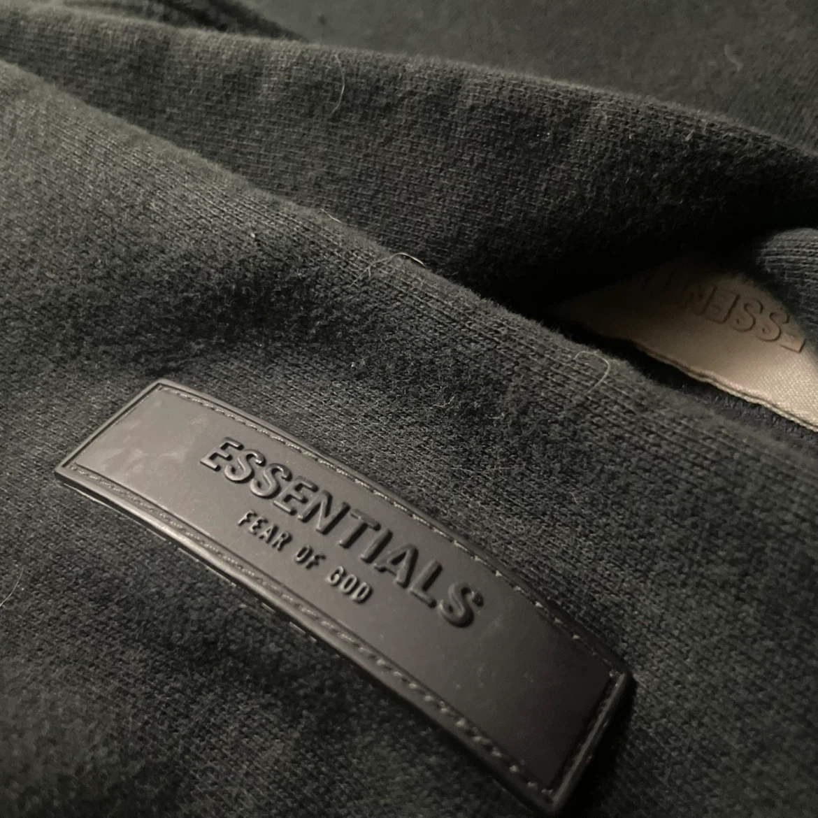 Black essentials fear of god hoodie - photo 5