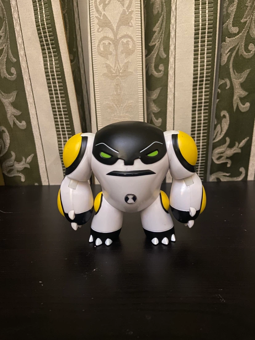 Ben 10 cannonball Action Figure