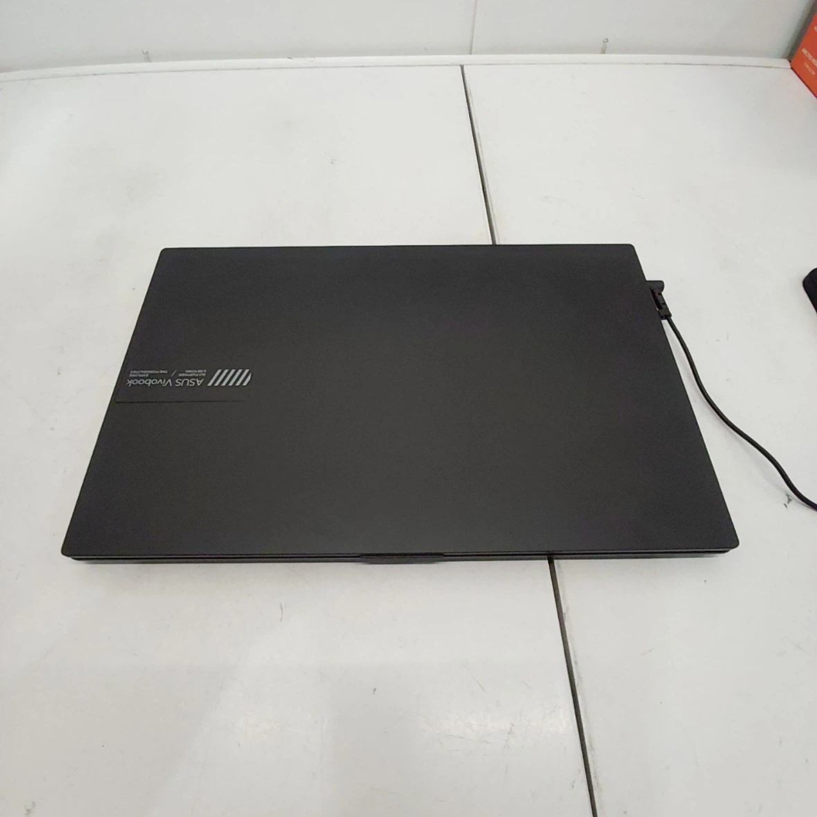 Brand new ASUS VivoBook Laptop - AMD Radeon - photo 2
