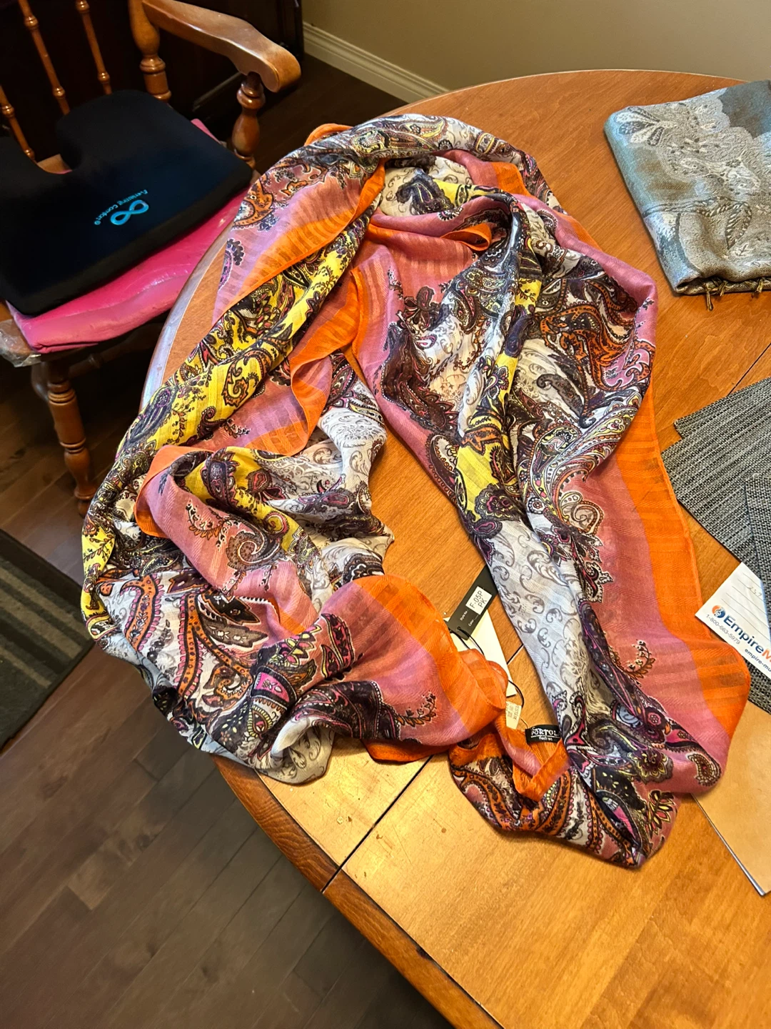 Fashionable Scarves - photo 4