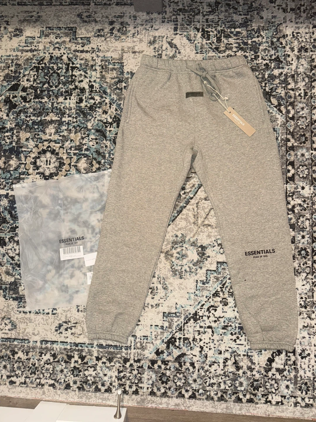ESSENTIALS Fear of God Grey Sweatpants