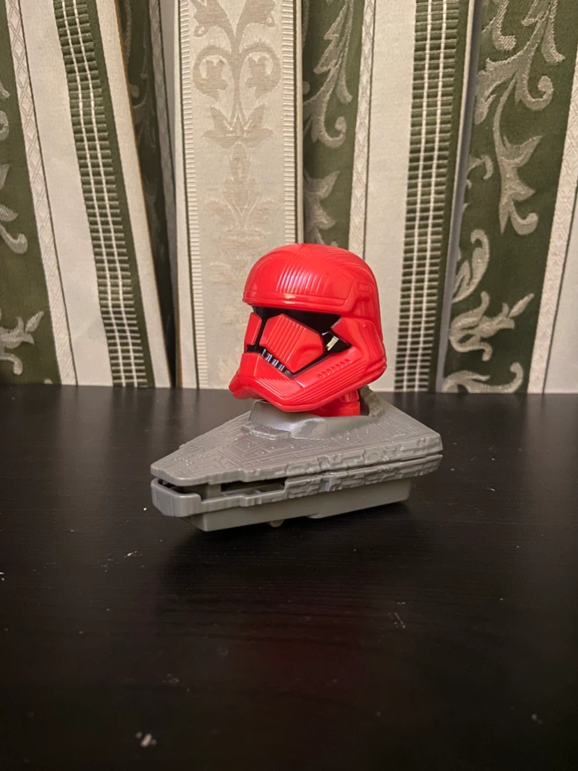 Star Wars Toy - Sith Trooper Helmet & Star Destroyer