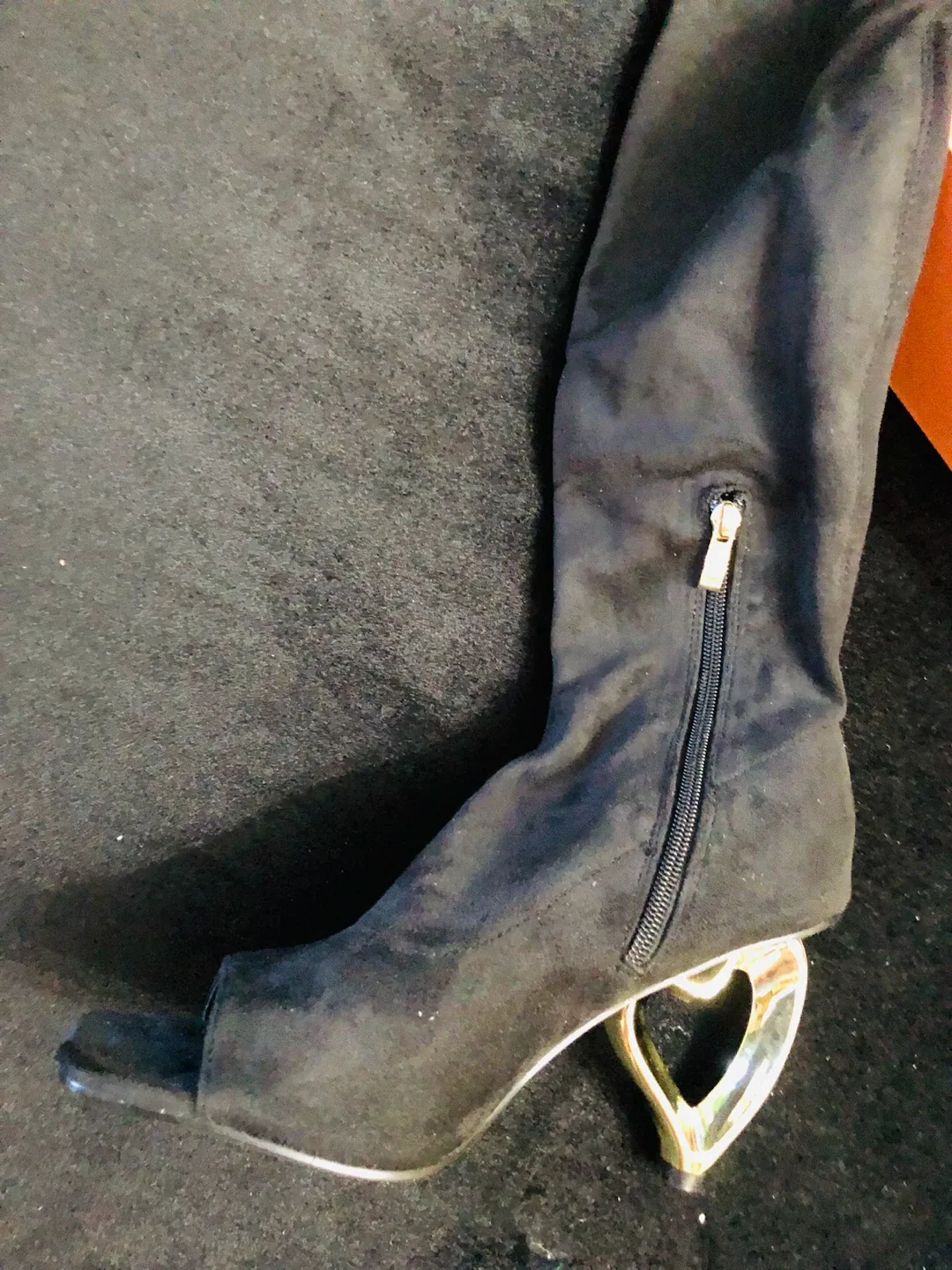 Black open toe boots with gold heart heels 8