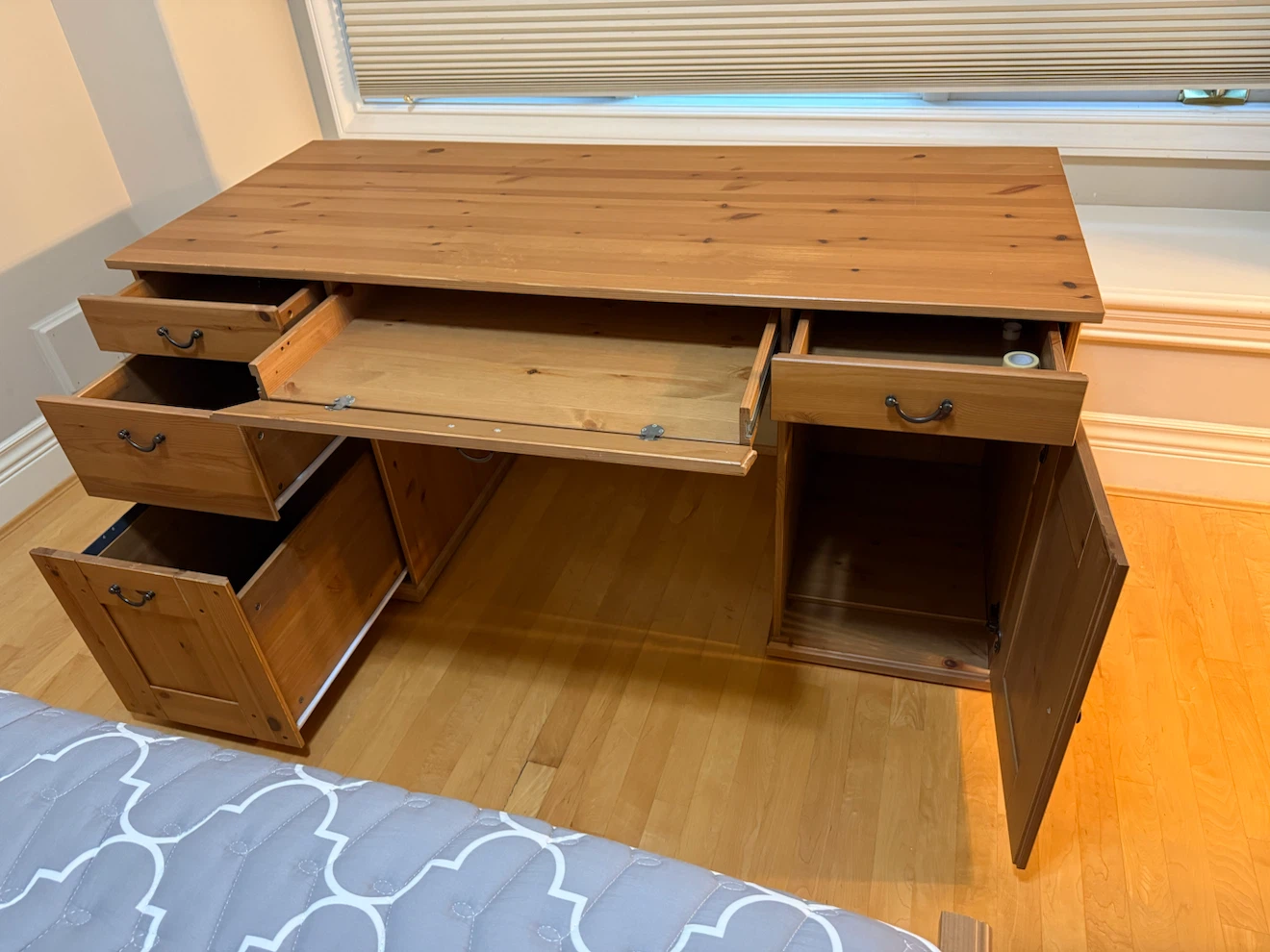Solid Pine Desk - photo 3