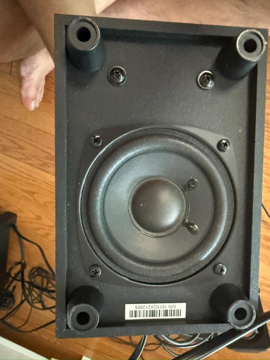Logitech LS21 2.1 Stereo Speaker System
