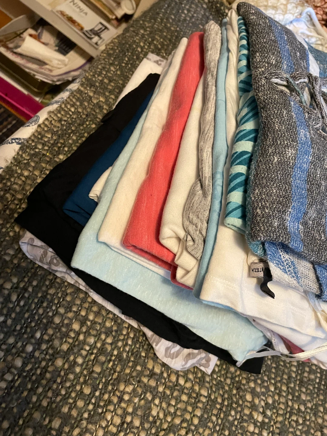 13 item Variety Bundle of women’s tops. - photo 3