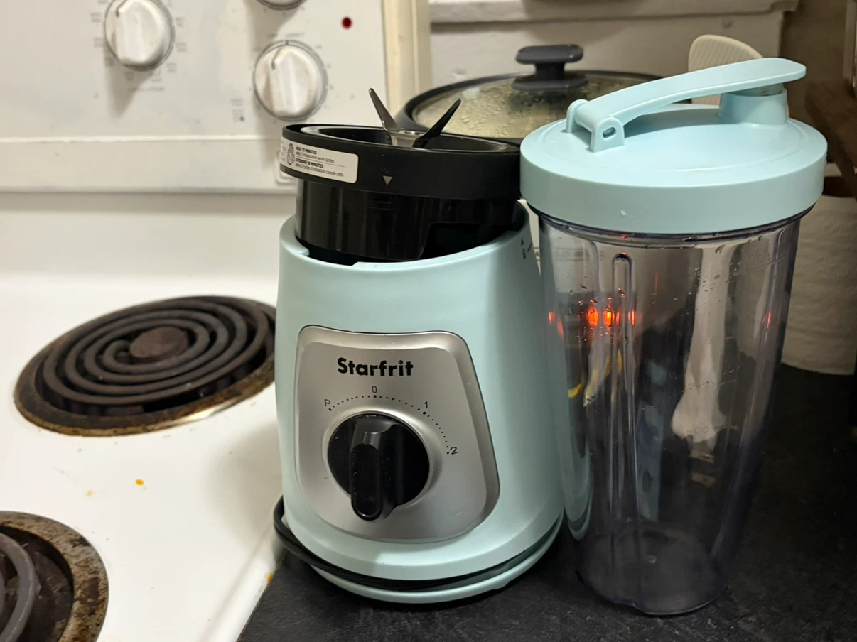 Starfrit Personal Blender with Travel Cup - photo 2