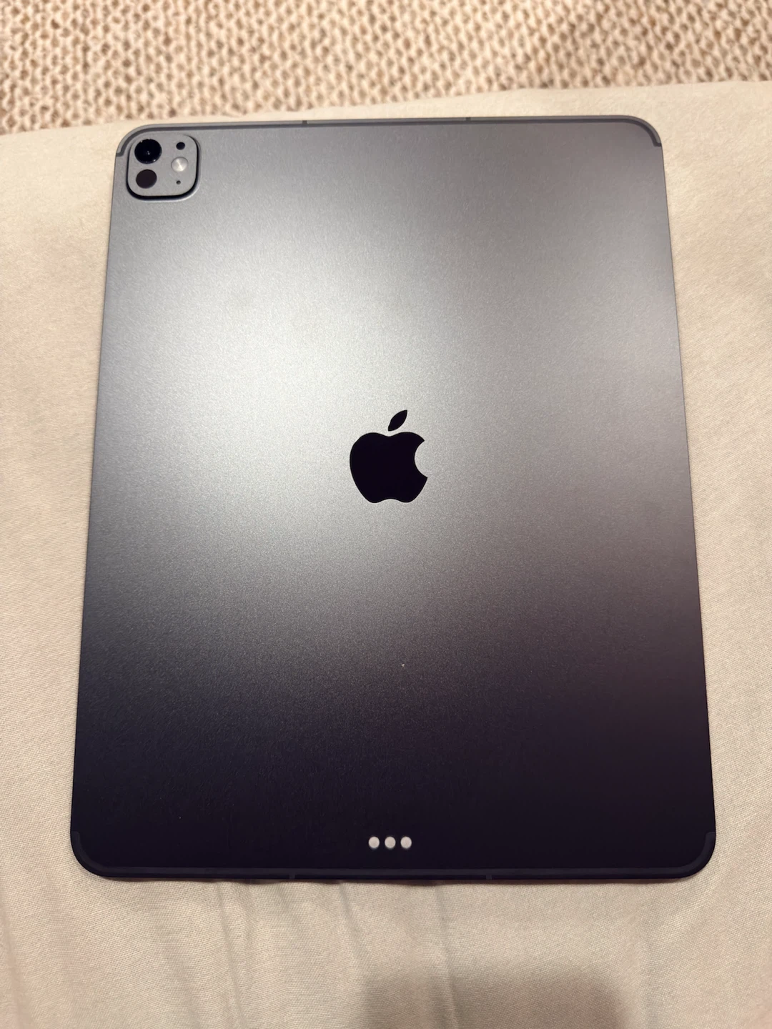 iPad Pro 13” M5 256gb - Never activated