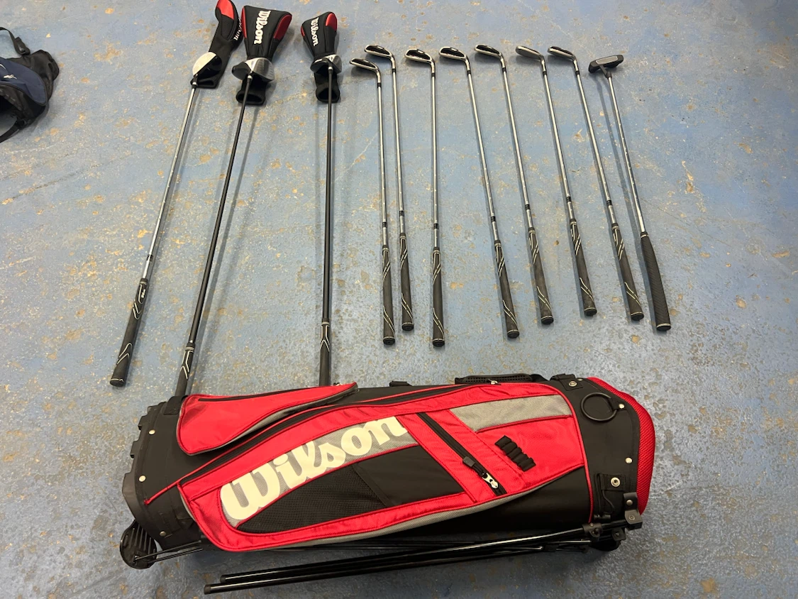 Wilson 12 Piece Golf Clubs and Bag