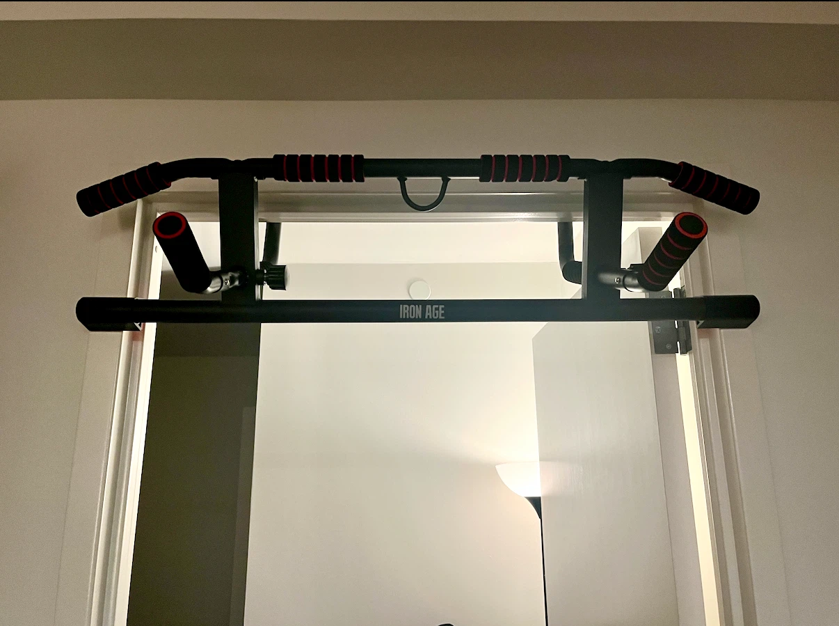 IRON AGE Pull Up Bar for Doorway