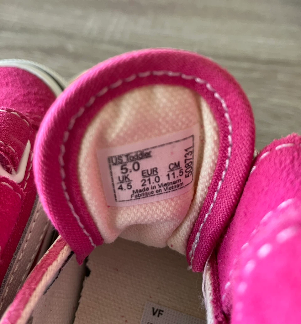 Vans Toddler Pink Velcro Shoes - photo 2