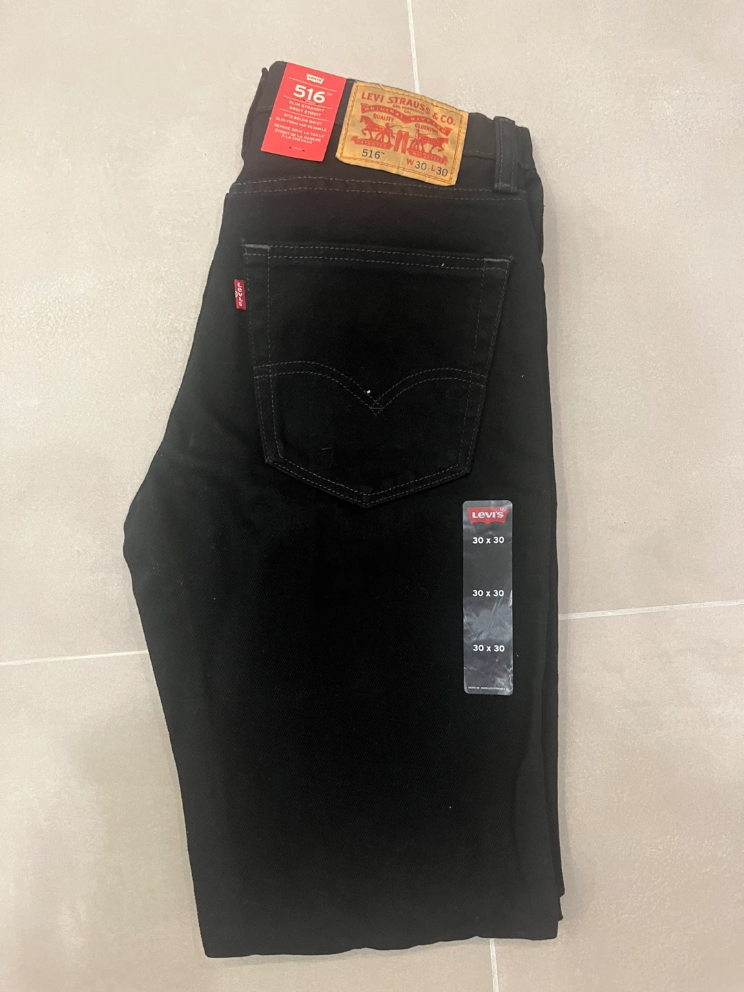Levi's 516 Slim Straight Black Jeans W30 L30