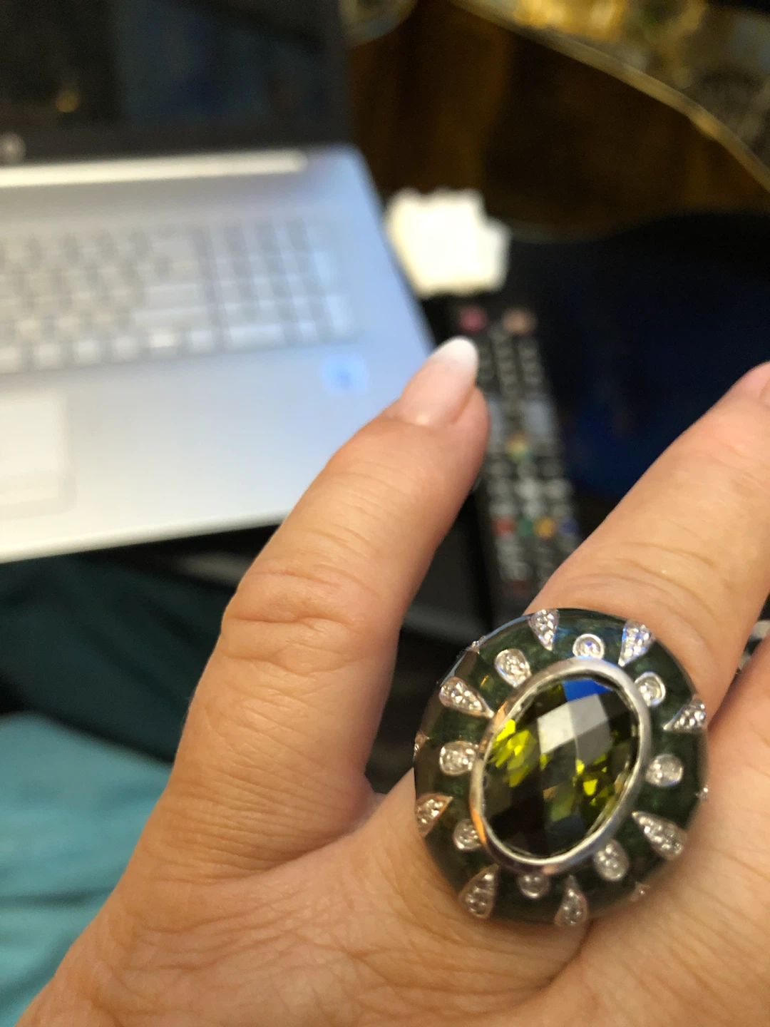 Stamped 925 silver Green ring 9