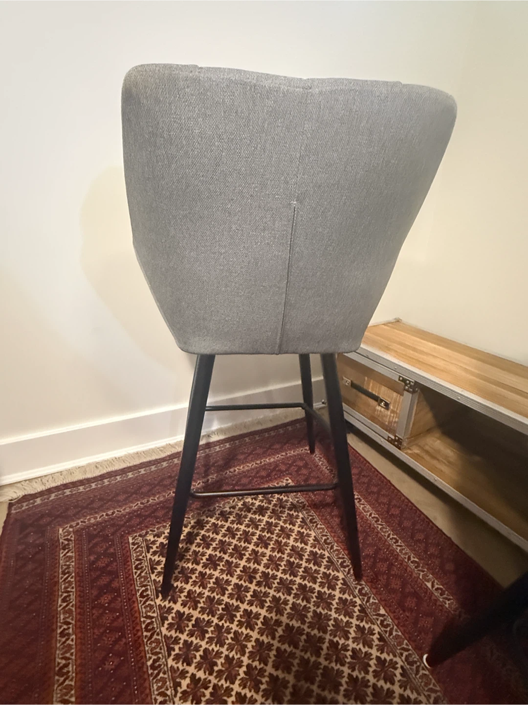 Set of 4 Grey Upholstered Bar Stools - photo 2