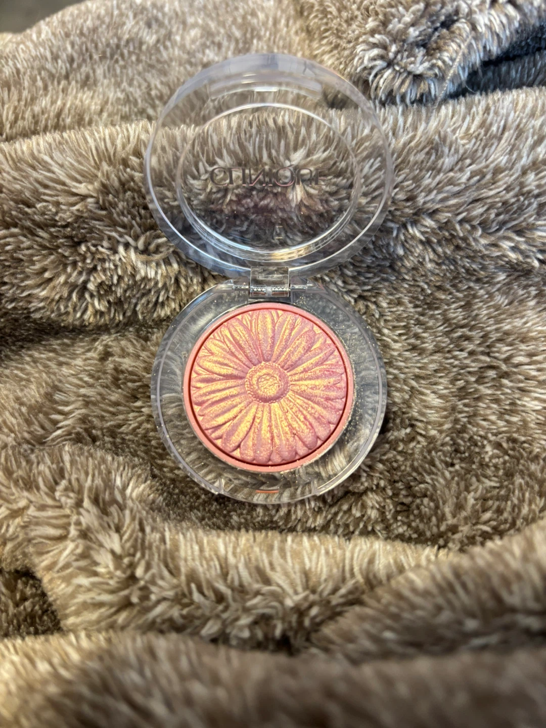 Clinique Lid/cheek Color in 08 Petal Pop - photo 2