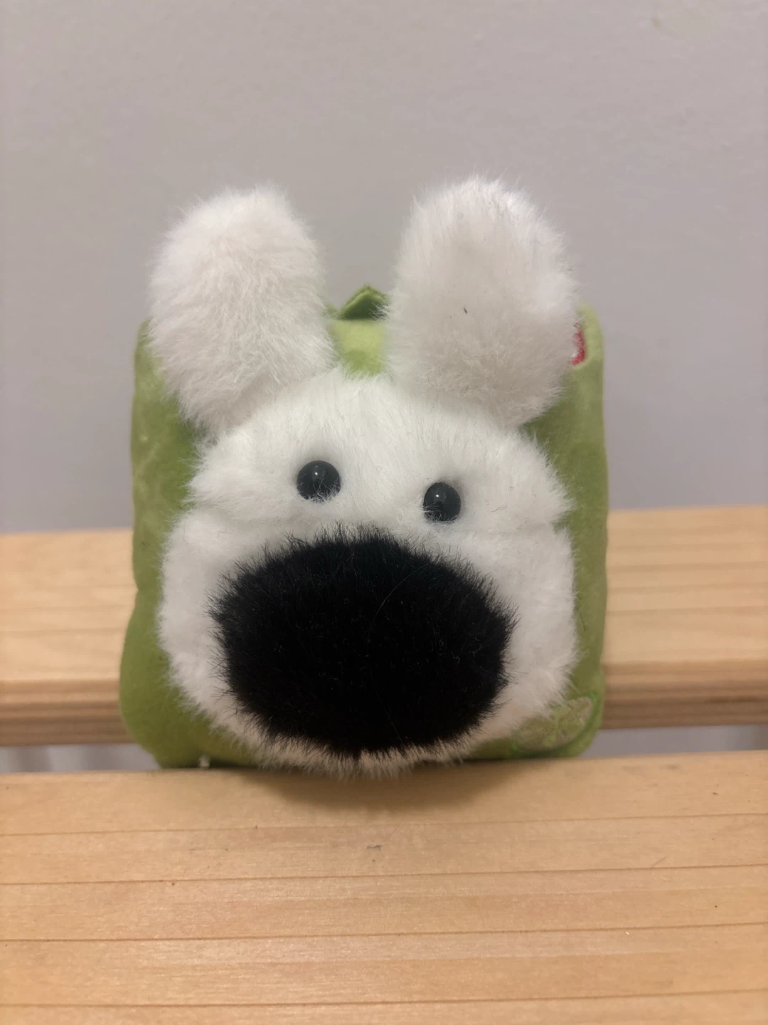 Cute plush pouch with keychain