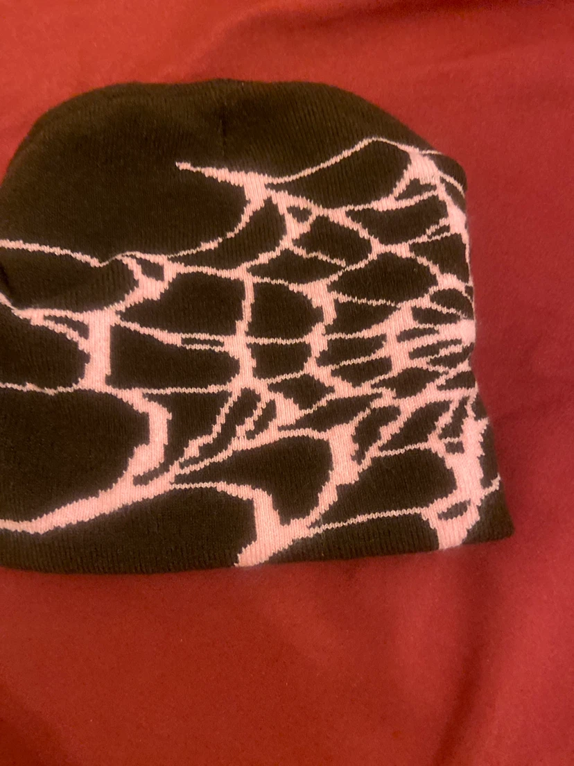 Two Spiderweb Beanies - Black and Brown/Pink - photo 5