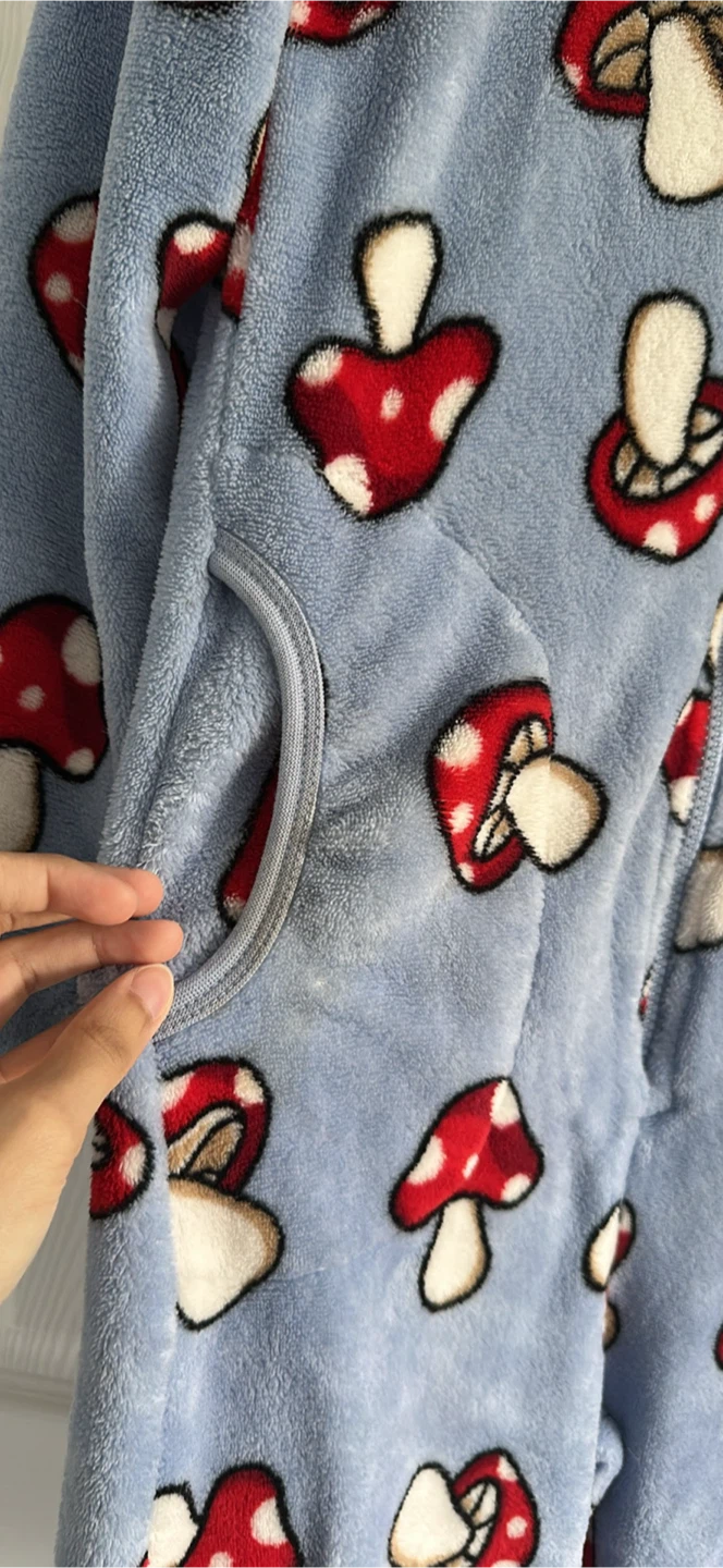 Mushroom Fleece Onesie - photo 3