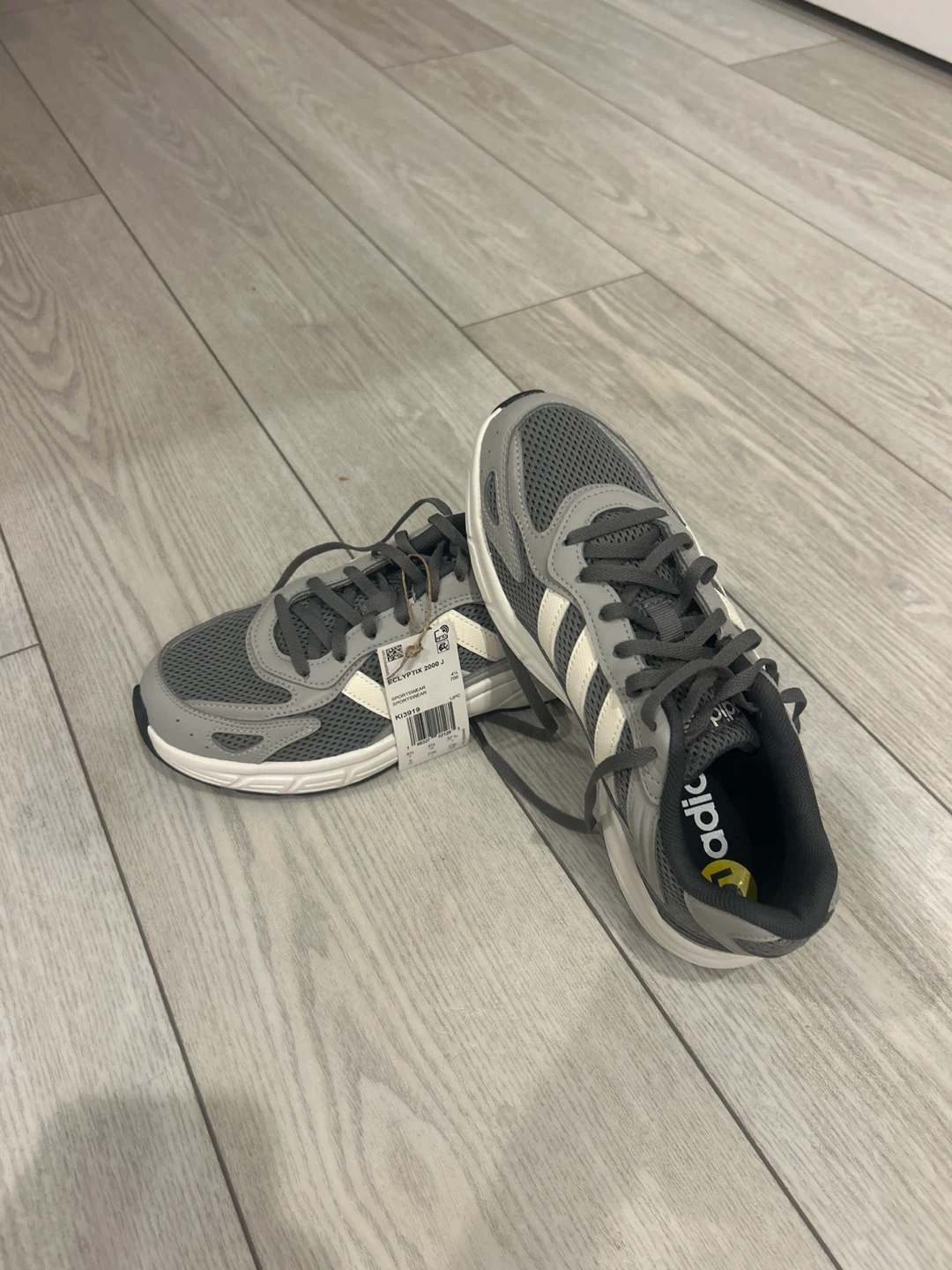 Adidas Eclyptix 2000 J Running Shoes Grey White Size 7 Youth