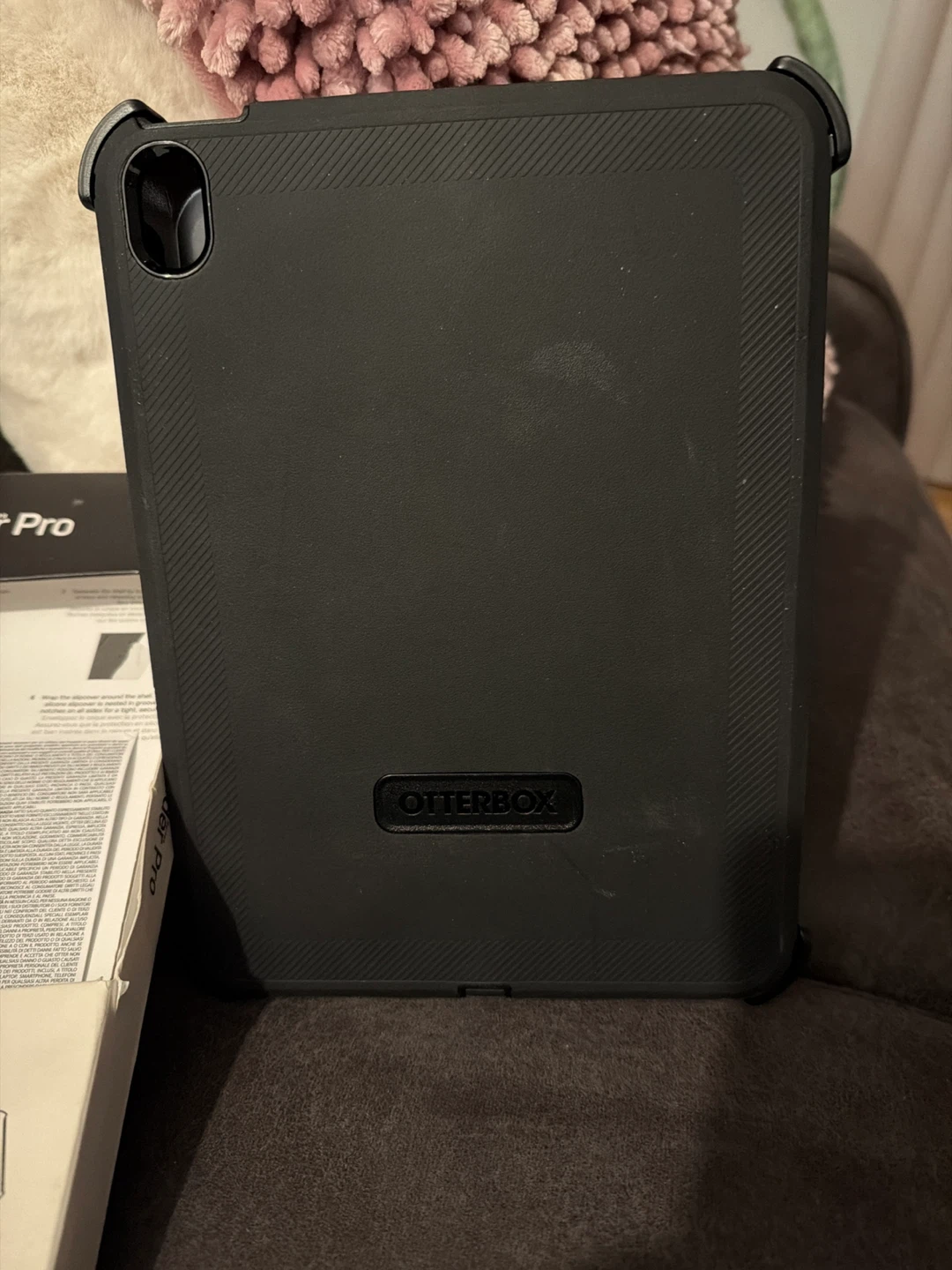 OtterBox Defender Pro Case for iPad (10th gen) - photo 4