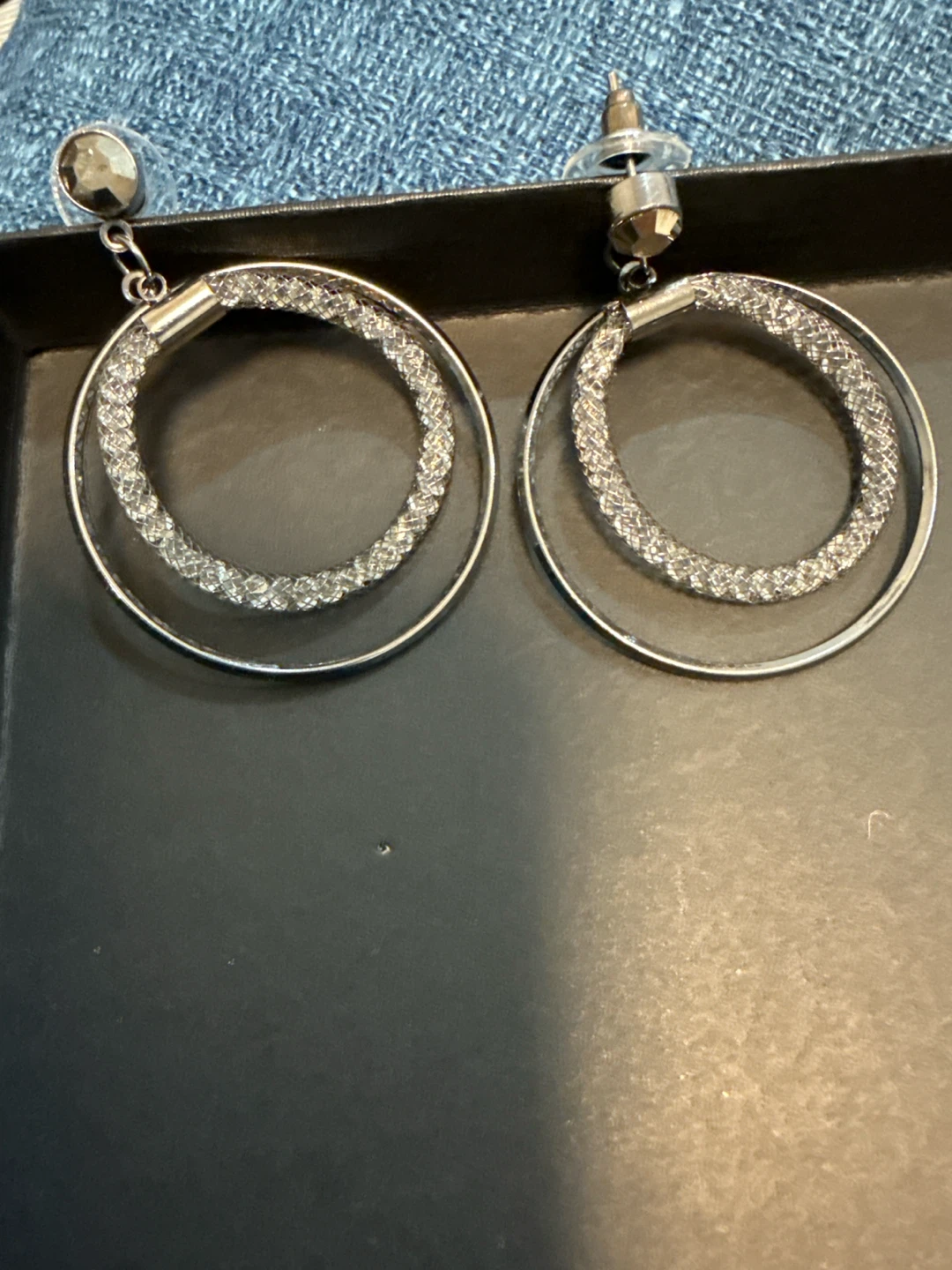 Hoop Earrings with Crystal Mesh