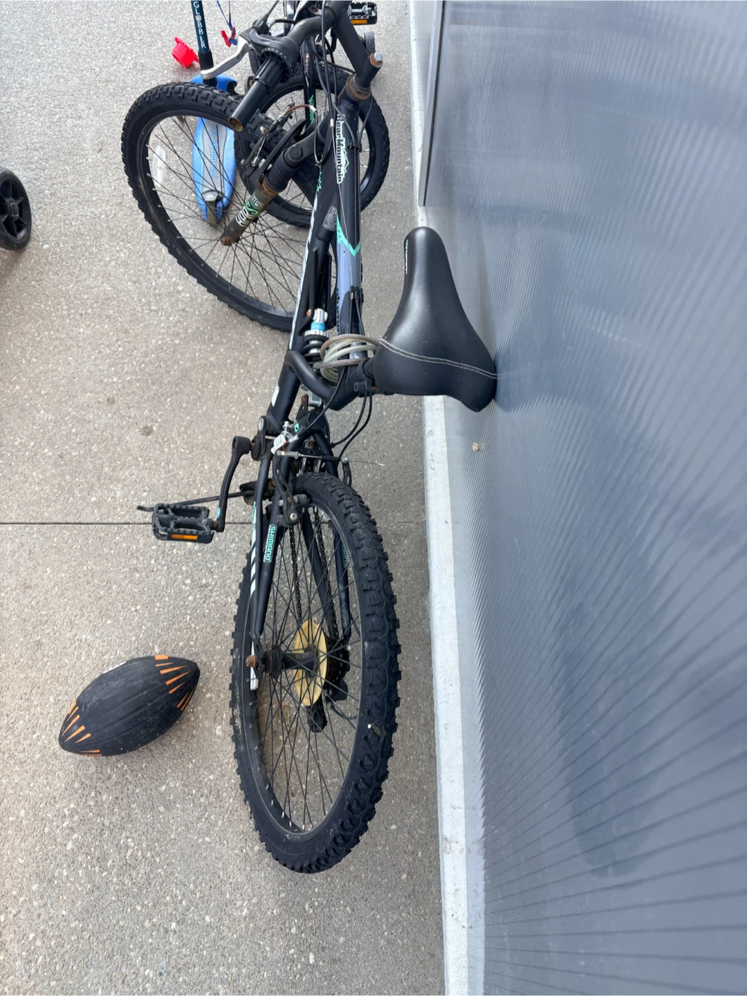 Hyper Bear Mountain Bicycle - photo 2