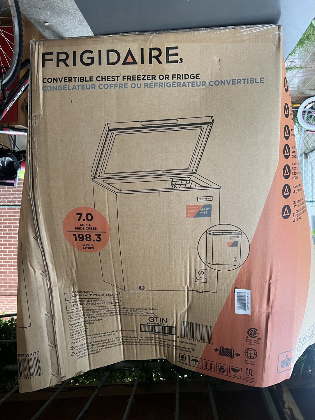 Frigidaire Convertible Chest Freezer or Fridge 3 Months use only