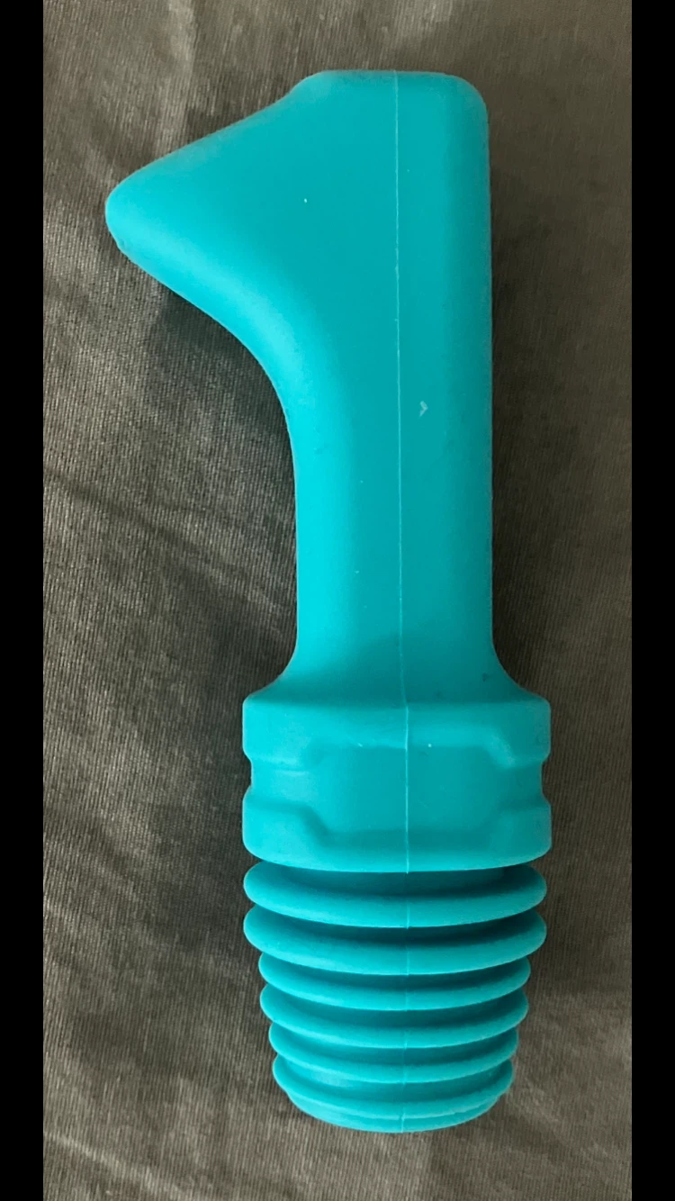 Teal Silicone Portable Bidet Nozzle 🩵🧴💧🚿✈️🧳🎒👜👛👝 - photo 2