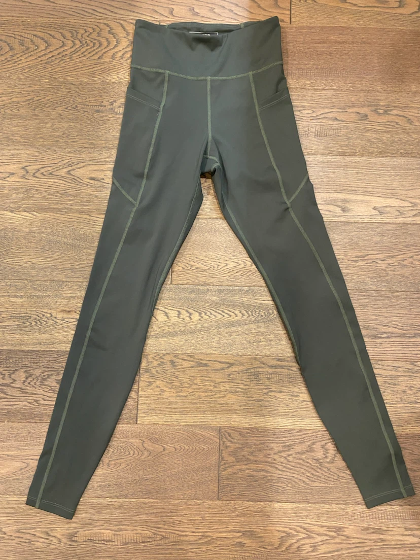 NWOT: Mountain Warehouse Leggings Olive Green Size 4