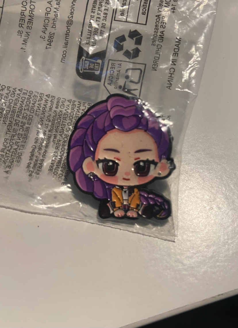 NEW: K-Pop Demon Hunters Enamel Pin Set (Rumi, Mira, and Zoey) - photo 3