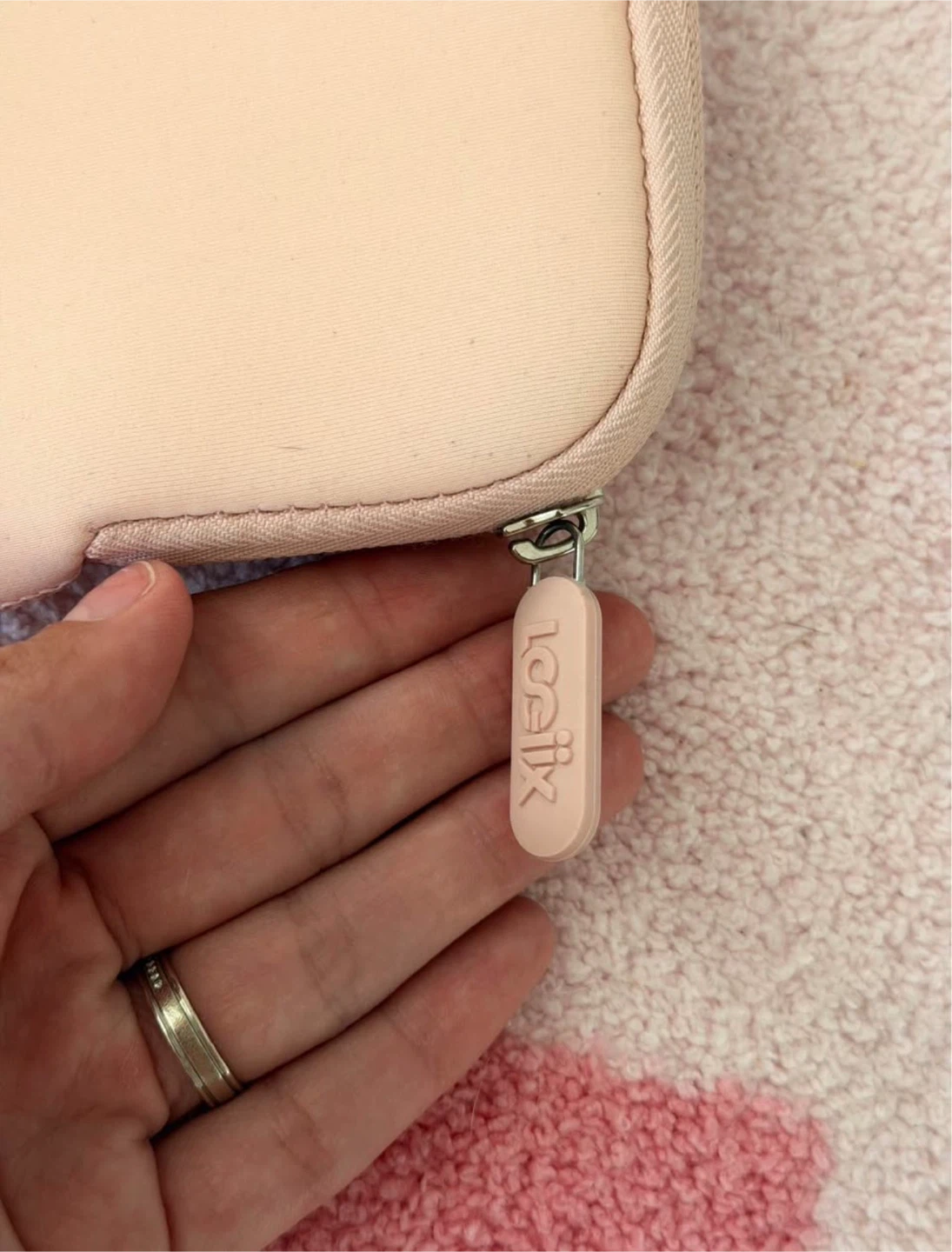 Loqiix Laptop Sleeve - photo 2