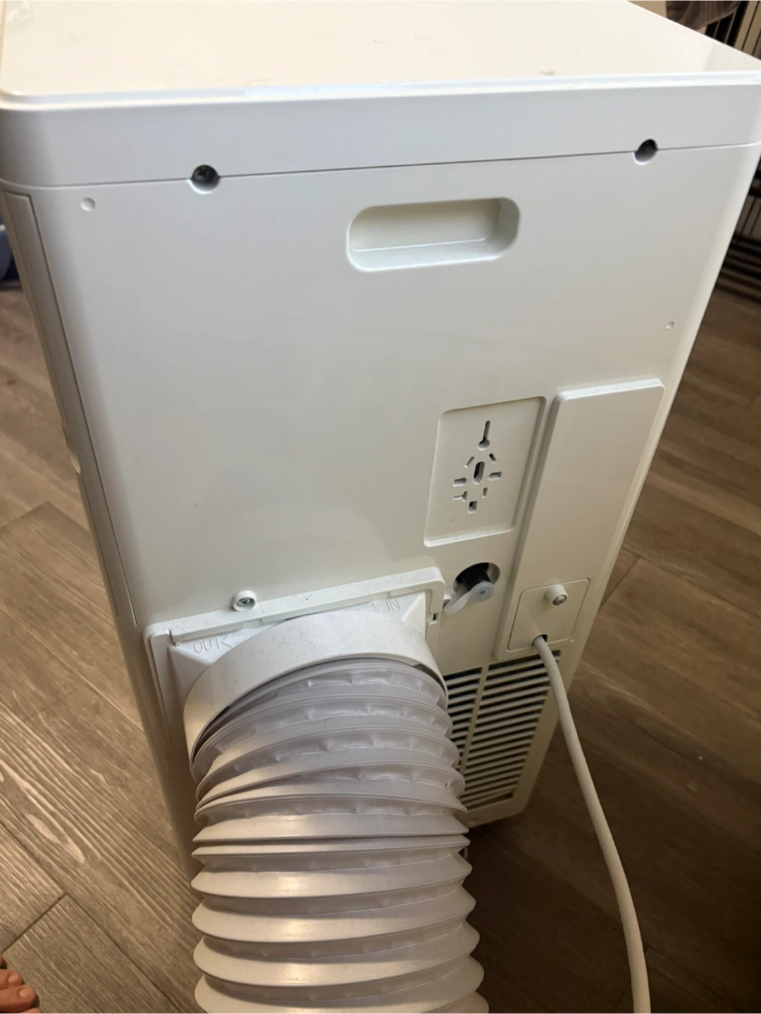 Costway Portable Air Conditioner with Exhaust Hose - photo 4