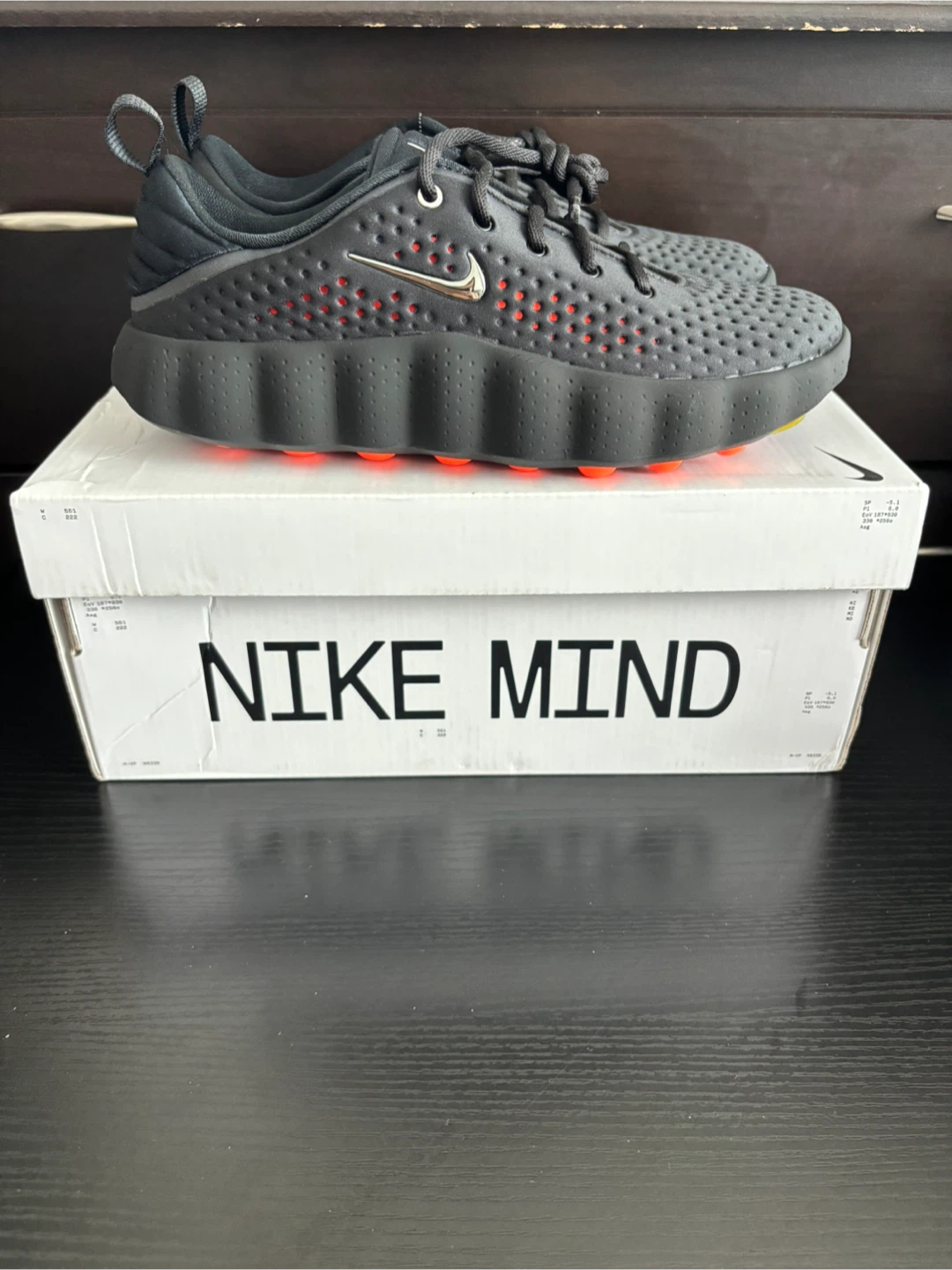 Nike Mind 002 Black size 9 Men’s/10.5 Women’s - photo 4