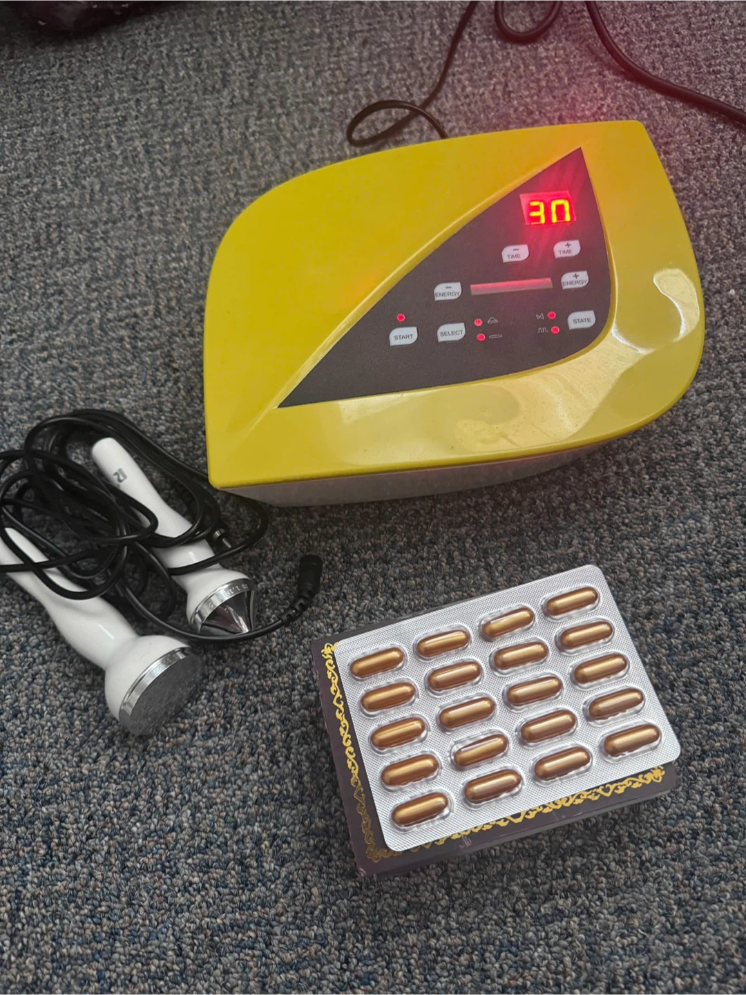 Yellow Beauty Machine with 2 Handheld Wands and 60 Capsules