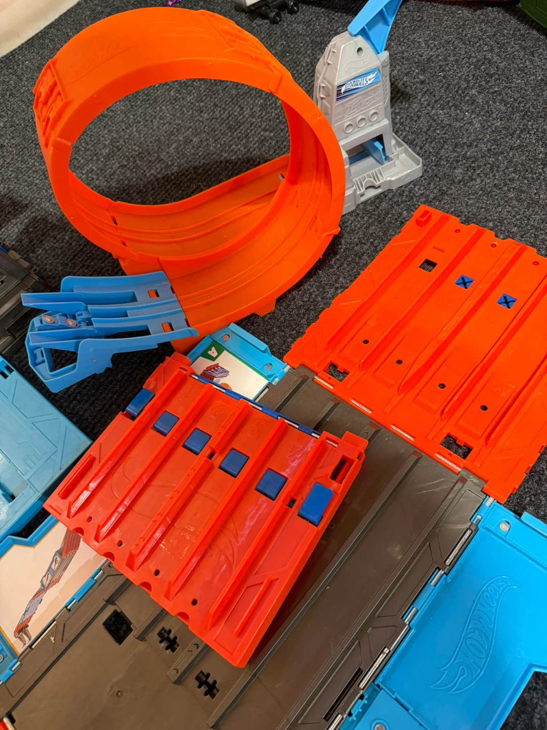 Hot Wheels Track Builder Set - photo 4