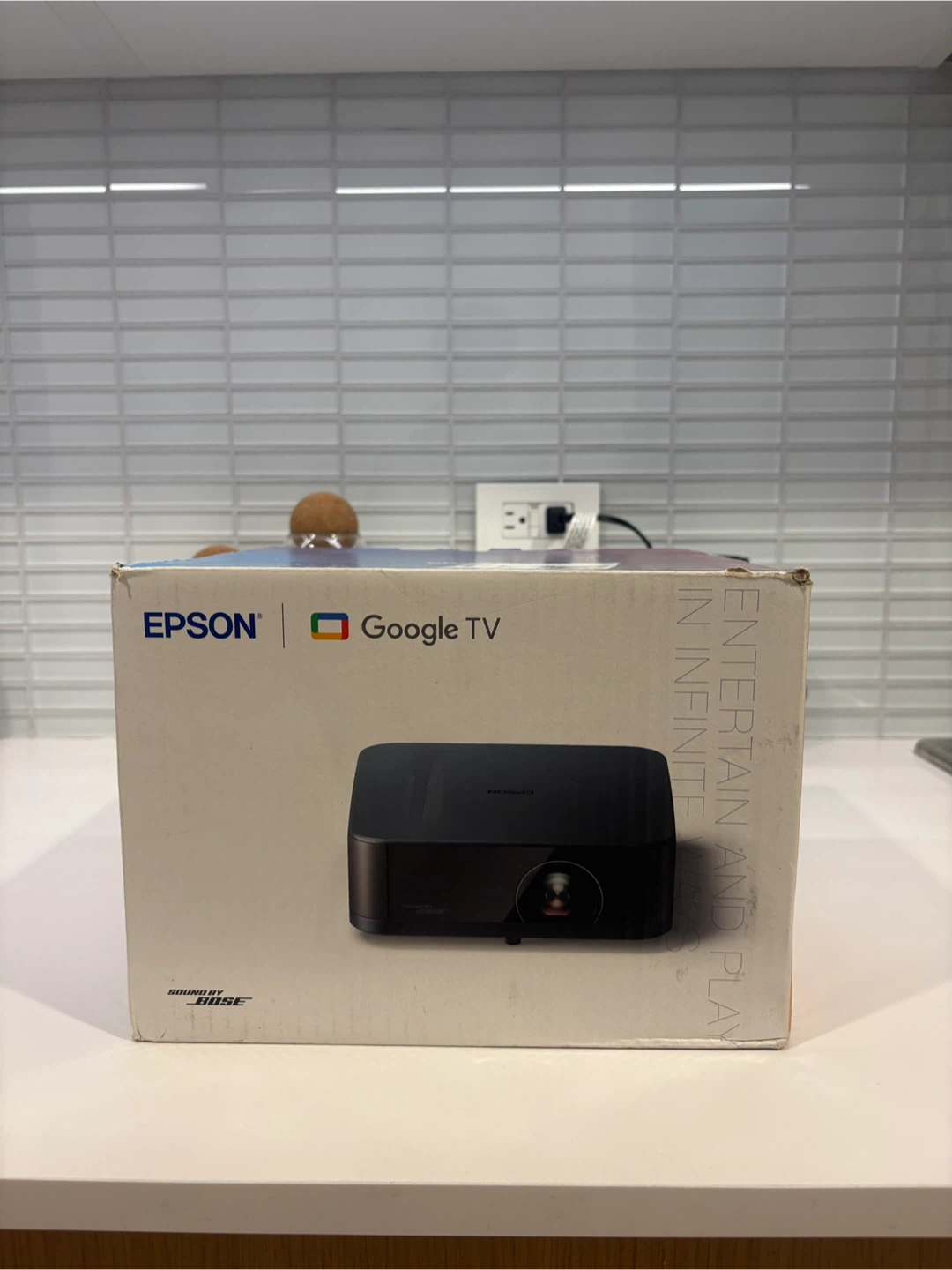 4K Epson Lifestudio Pop Plus with Google TV - photo 3